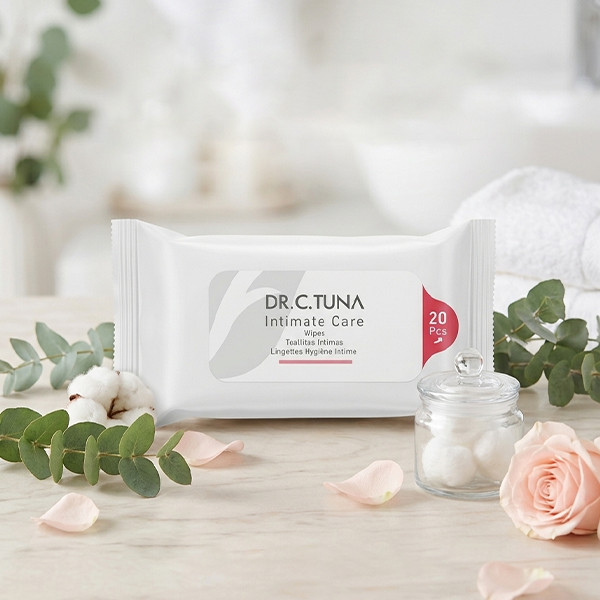 دستمال مرطوب بهداشت بانوان Dr. C. Tuna Intimate Care فارماسی – ۲۰ عدد